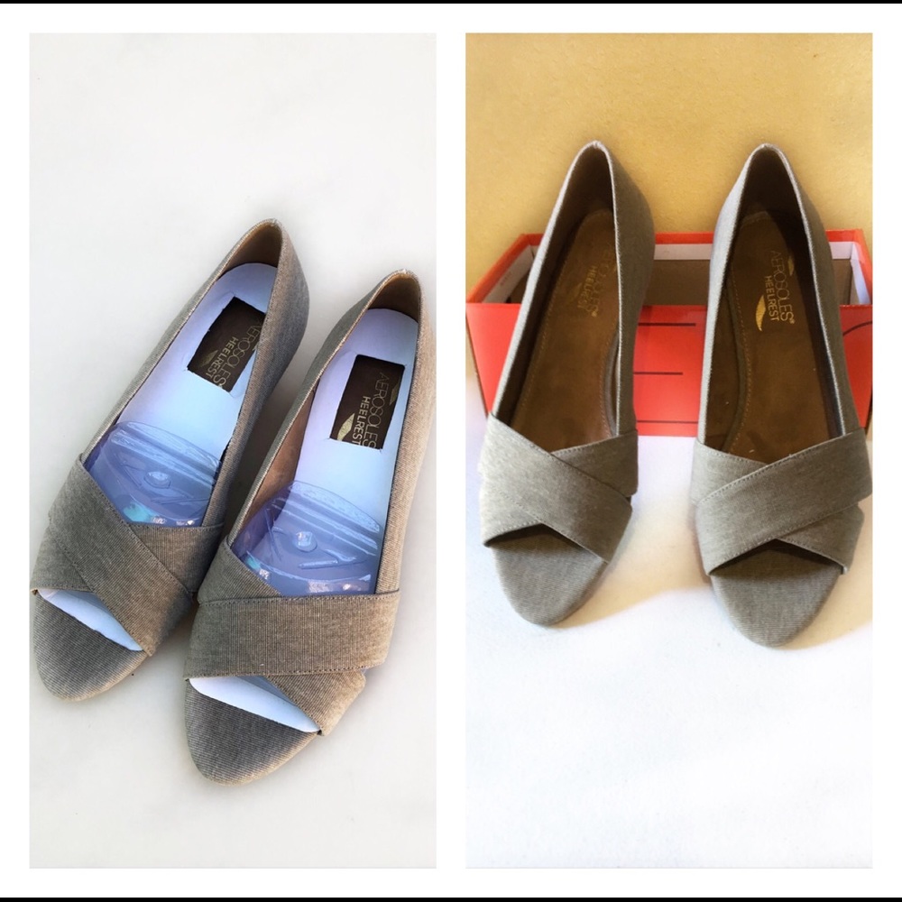 Final Sale New Beige Open Toe Shoes By Aerosols✂️✂️✂️